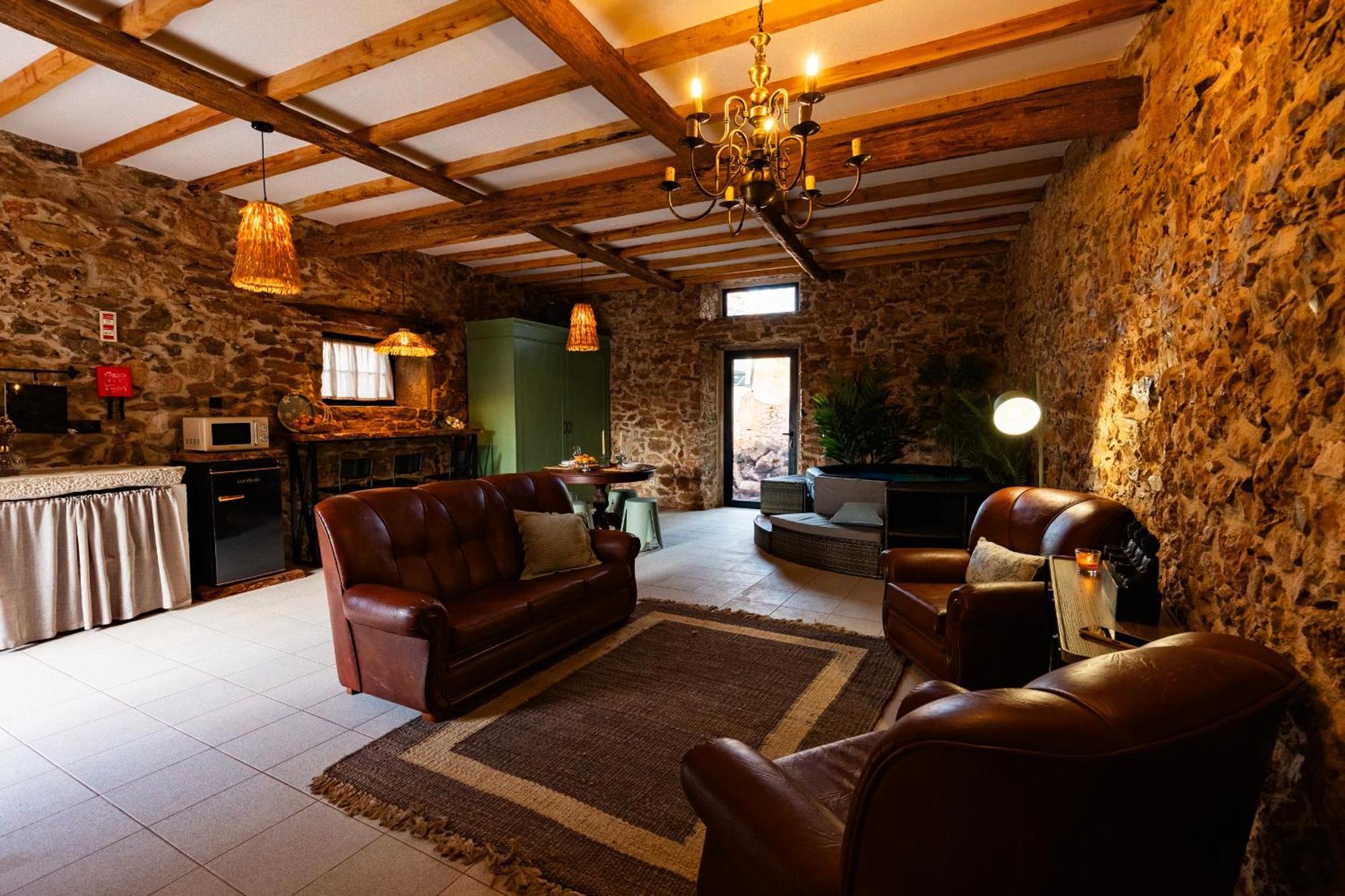 Retiro Do Lavrador Hotel Alvaiazere ภายนอก รูปภาพ
